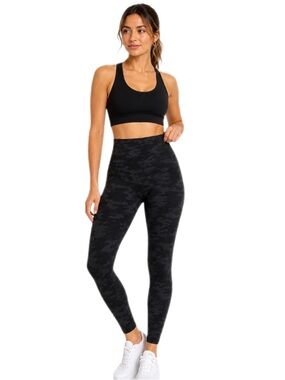 SPANX “Look At Me Now” Seamless Camo Leggings — L